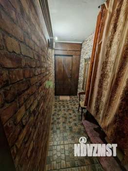 2-к квартира, вторичка, 58м2, 1/9 этаж