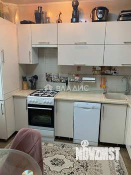 2-к квартира, вторичка, 57м2, 8/10 этаж