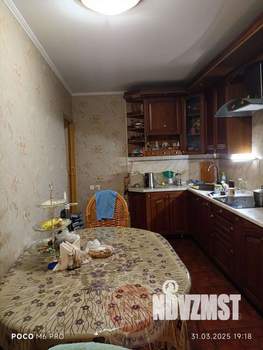 4-к квартира, вторичка, 110м2, 1/14 этаж