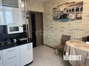 1-к квартира, вторичка, 50м2, 10/13 этаж