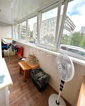 4-к квартира, вторичка, 75м2, 1/5 этаж