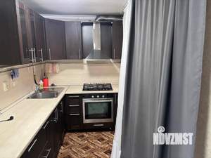 2-к квартира, вторичка, 42м2, 1/5 этаж