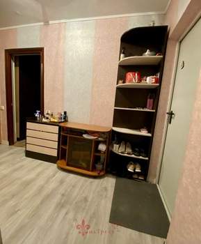 2-к квартира, вторичка, 59м2, 1/10 этаж