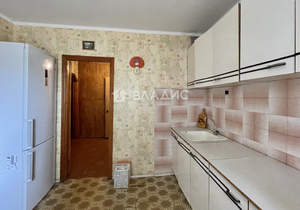 3-к квартира, вторичка, 65м2, 1/10 этаж