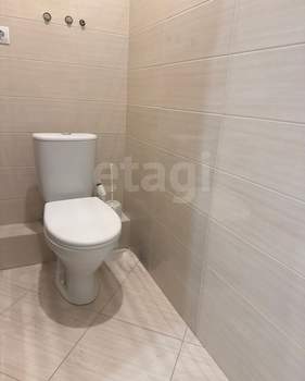 2-к квартира, вторичка, 74м2, 7/17 этаж