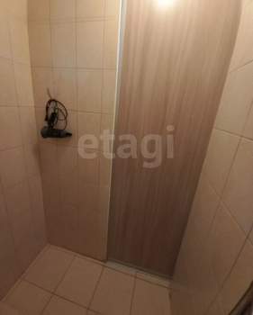 2-к квартира, вторичка, 42м2, 1/5 этаж