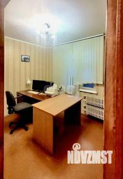 3-к квартира, вторичка, 65м2, 1/10 этаж