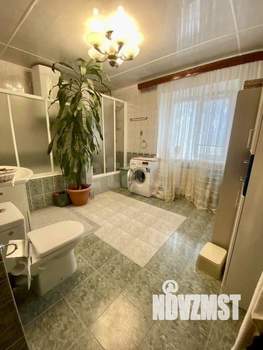 4-к квартира, вторичка, 130м2, 2/10 этаж