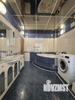 4-к квартира, вторичка, 150м2, 3/10 этаж