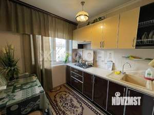 4-к квартира, вторичка, 62м2, 5/5 этаж