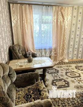 3-к квартира, вторичка, 62м2, 1/5 этаж