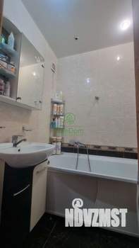 2-к квартира, вторичка, 52м2, 10/10 этаж