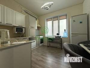 1-к квартира, вторичка, 43м2, 1/3 этаж
