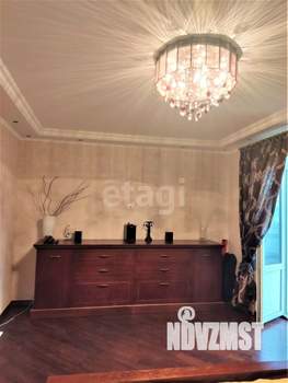 3-к квартира, вторичка, 106м2, 2/4 этаж