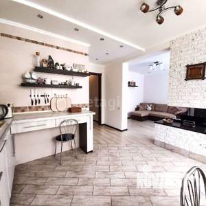 2-к квартира, вторичка, 60м2, 2/17 этаж