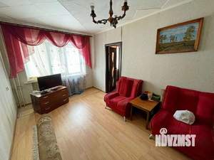 2-к квартира, вторичка, 43м2, 1/4 этаж