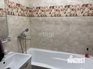 4-к квартира, вторичка, 75м2, 9/9 этаж
