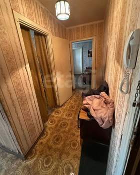 4-к квартира, вторичка, 60м2, 5/5 этаж