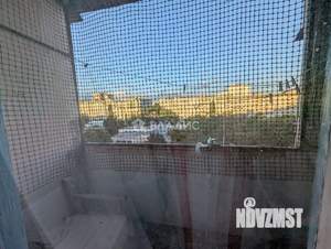 3-к квартира, вторичка, 58м2, 8/9 этаж