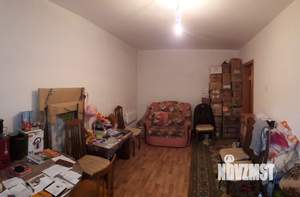 3-к квартира, вторичка, 71м2, 1/9 этаж