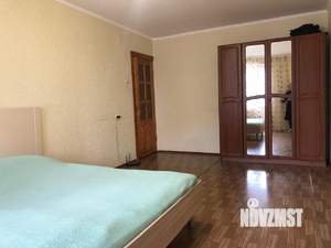 2-к квартира, вторичка, 64м2, 8/10 этаж