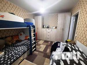3-к квартира, вторичка, 61м2, 1/9 этаж