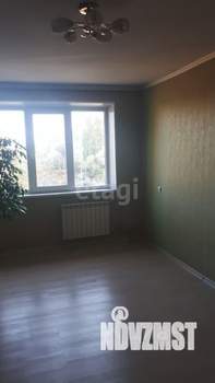 3-к квартира, вторичка, 62м2, 5/5 этаж