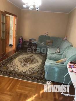 4-к квартира, вторичка, 70м2, 4/9 этаж