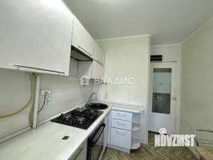 2-к квартира, вторичка, 43м2, 3/5 этаж