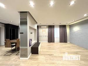 4-к квартира, вторичка, 241м2, 17/17 этаж