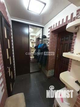 1-к квартира, вторичка, 52м2, 1/5 этаж