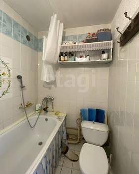 2-к квартира, вторичка, 41м2, 1/1 этаж