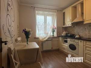 3-к квартира, вторичка, 66м2, 8/15 этаж