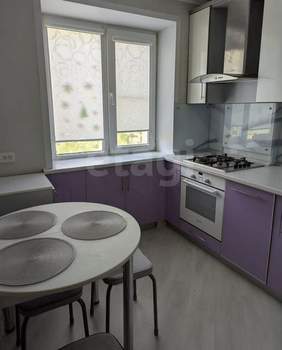 3-к квартира, вторичка, 51м2, 3/5 этаж