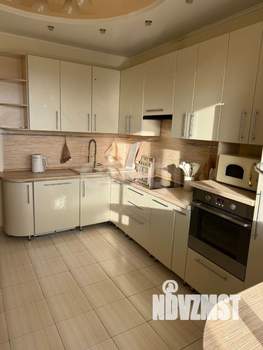 2-к квартира, вторичка, 68м2, 14/14 этаж
