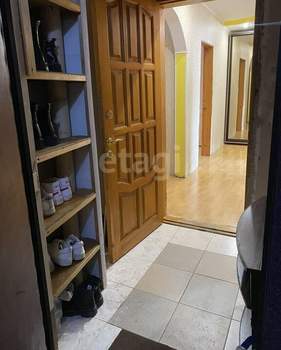 2-к квартира, вторичка, 64м2, 4/10 этаж