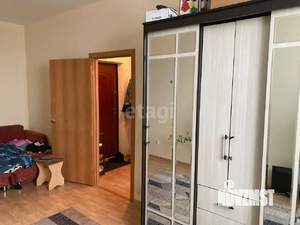 1-к квартира, вторичка, 35м2, 3/3 этаж