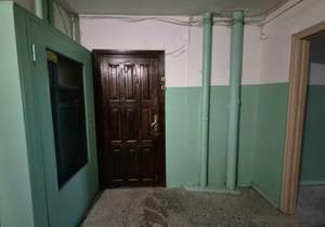 2-к квартира, вторичка, 64м2, 9/17 этаж