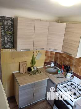 2-к квартира, вторичка, 44м2, 1/4 этаж
