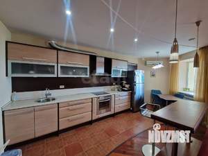 3-к квартира, вторичка, 100м2, 1/8 этаж