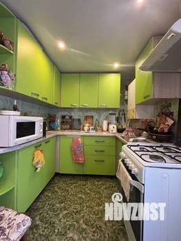 2-к квартира, вторичка, 54м2, 1/1 этаж