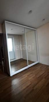 3-к квартира, вторичка, 63м2, 5/10 этаж