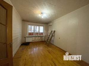 2-к квартира, вторичка, 57м2, 1/9 этаж