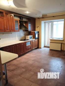 3-к квартира, вторичка, 120м2, 2/9 этаж