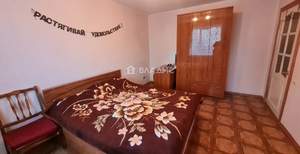 2-к квартира, вторичка, 64м2, 4/10 этаж