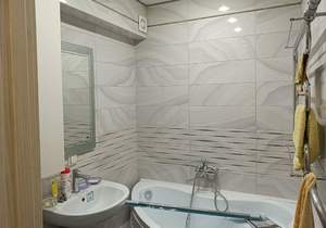 3-к квартира, вторичка, 42м2, 1/5 этаж