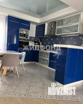 4-к квартира, вторичка, 180м2, 4/5 этаж