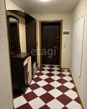 4-к квартира, вторичка, 93м2, 2/12 этаж