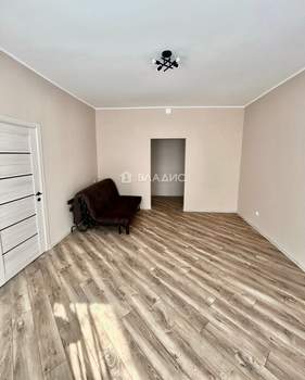 3-к квартира, вторичка, 68м2, 2/2 этаж