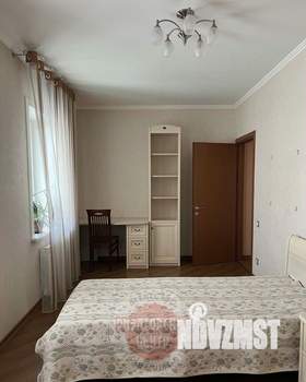 3-к квартира, вторичка, 74м2, 8/9 этаж